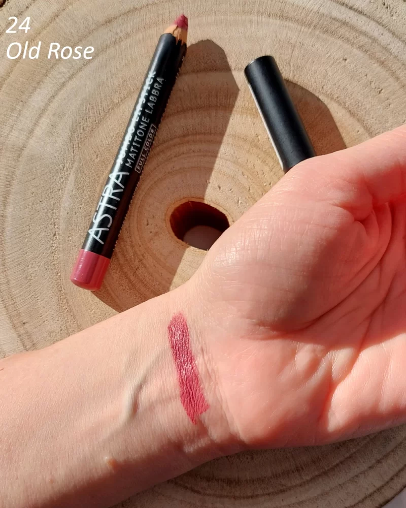 astra-jumbo-lipstick-24-old-rose-swatches