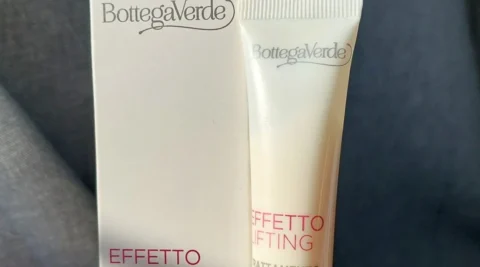 bottega-verde-effetto-lifting-contorno-occhi-opinione-trattamento