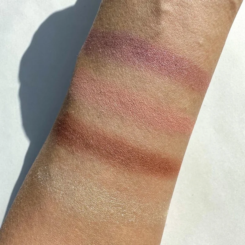 chanel-les-4-ombres-68-delices-swatches
