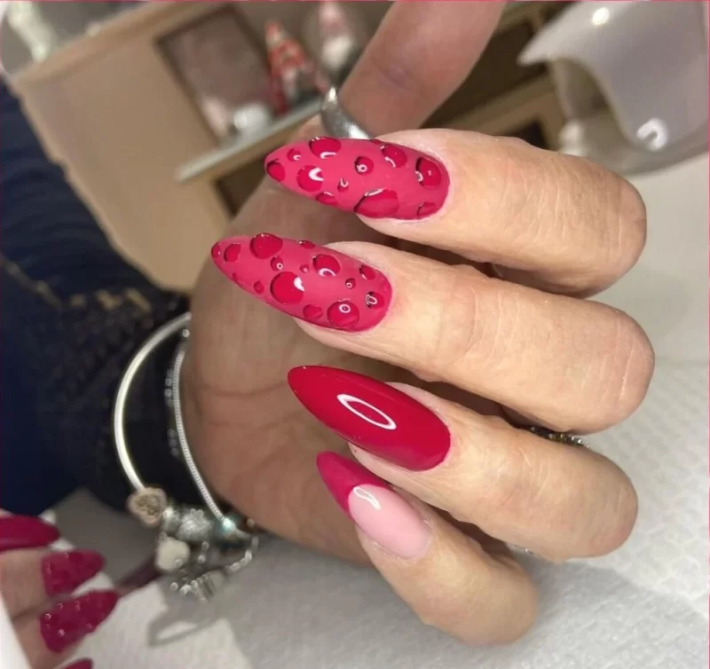 idee-nail-viva-magenta
