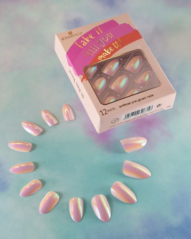 essence-fake-it-till-you-make-it-Holo-There