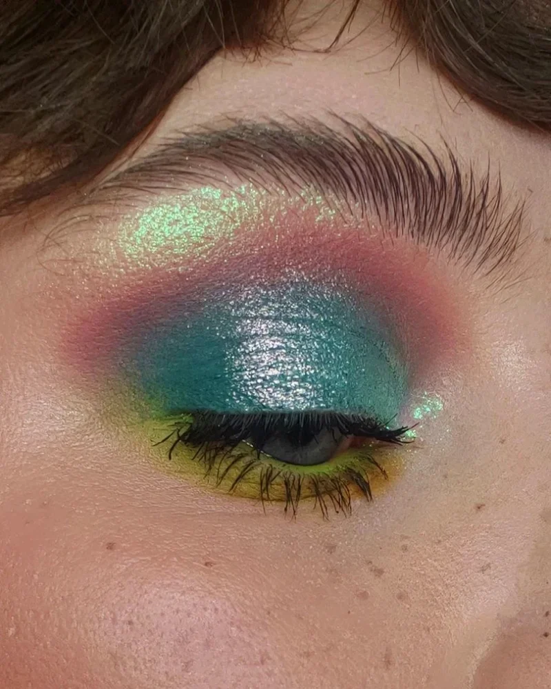 idee-trucco-occhi-primavera-2023