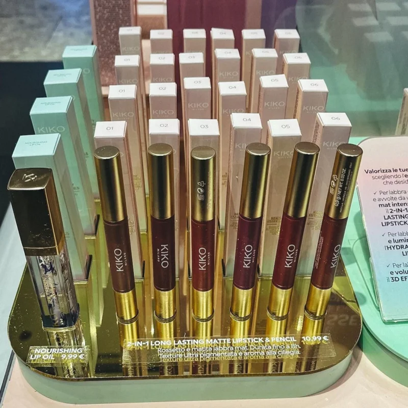 kiko-beauty-essentials-glowy-matte-lipstick-pencil