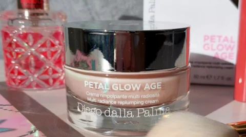 petal-glow-age-crema-rimpolpante-diego-dalla-palma-recensione