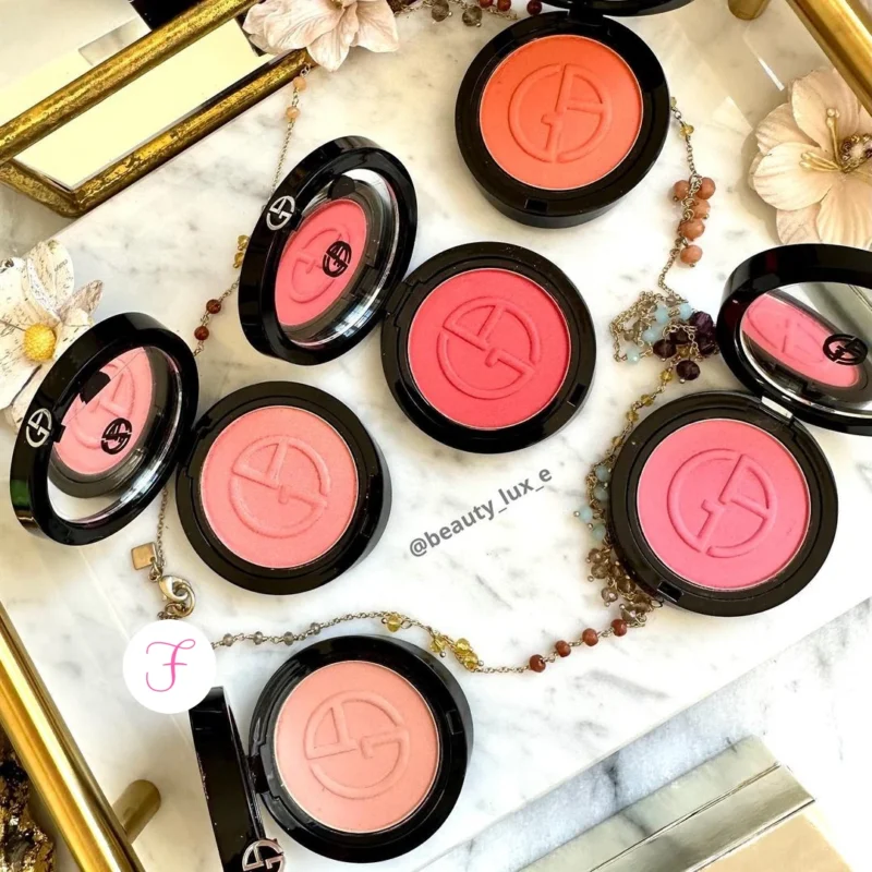 Armani-Luminous-Silk-Glow-Blush-2