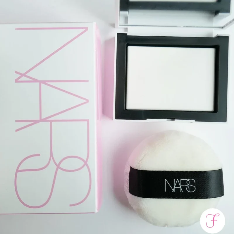 nars-light-reflecting-setting-powder