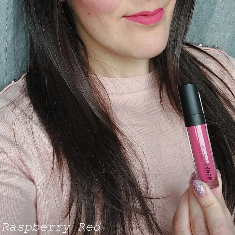 nobea-matte-liquid-lipstick-raspberry-red-m06-lip-swatches
