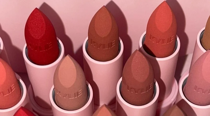 nuovi-rossetti-creme-matte-kylie-lipstick
