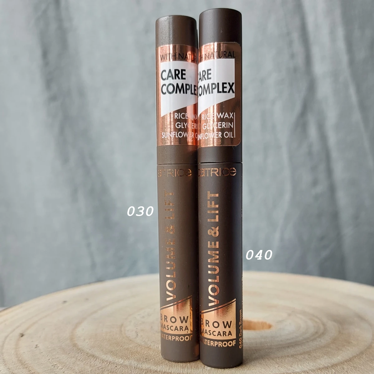 catrice-volume-lift-brow-mascara-sopracciglia-opinione