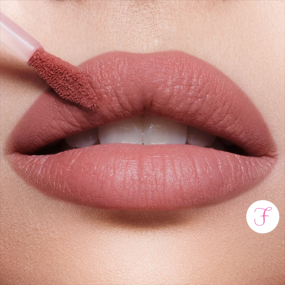 charlotte-tilbury-airbrush-flawless-lip-blur-pillow-talk-blur-lip-swatches
