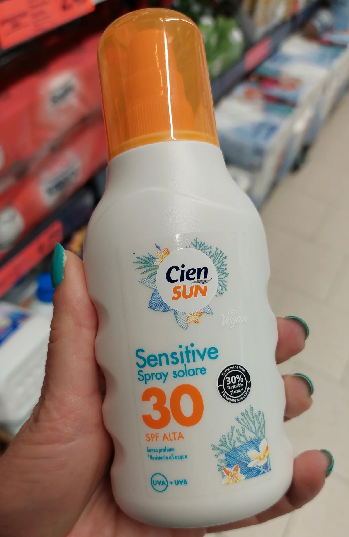 cien-sun-sensitive-spray-solare-spf30