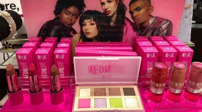 mulac-neonude-collezione-trucco-giorgia-soleri