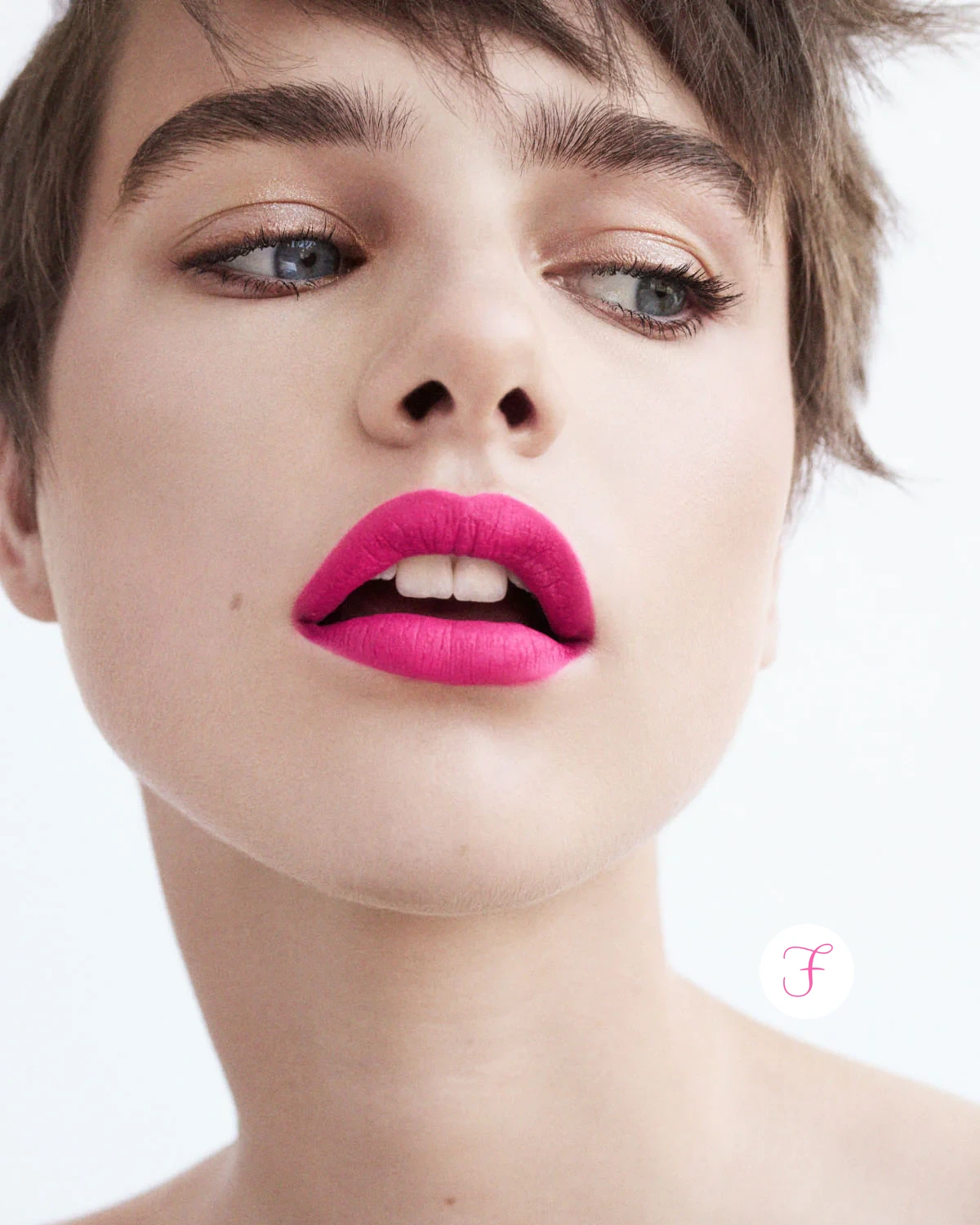 Fenty-icon-velvet-liquid-lipstick-pink-limoscene-swatches