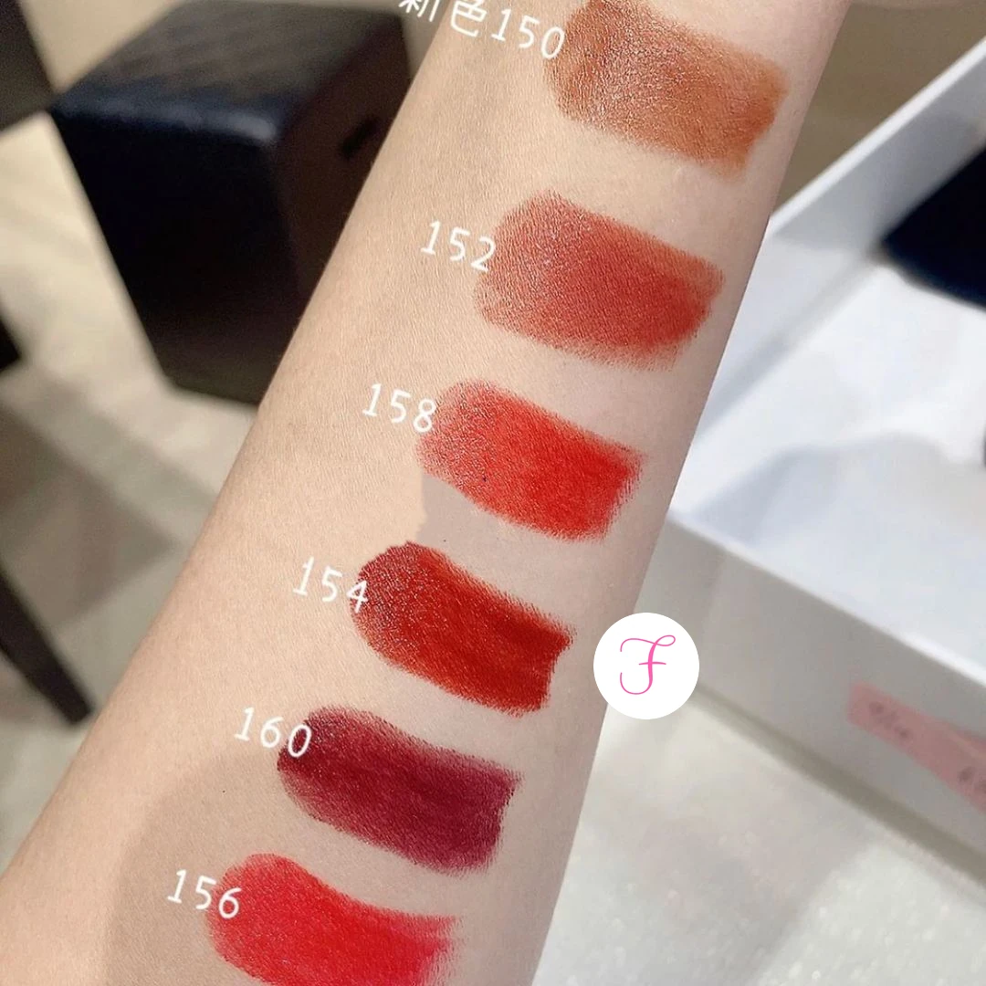 chanel-rouge-coco-bloom-swatches