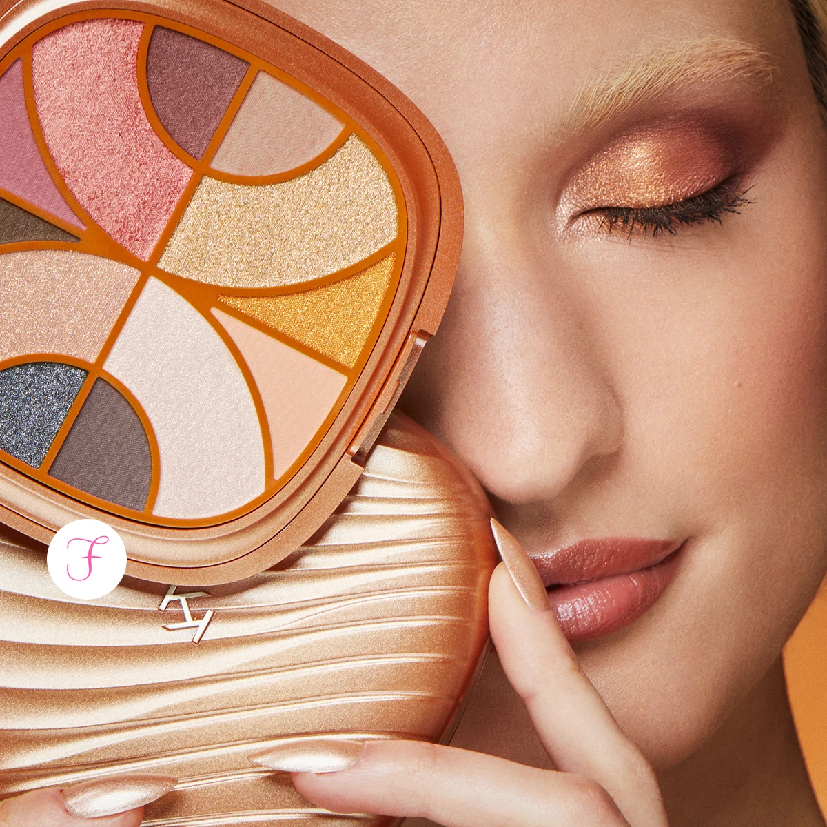 kiko-create-your-balance-Gaze -Defining-eyeshadow-palette