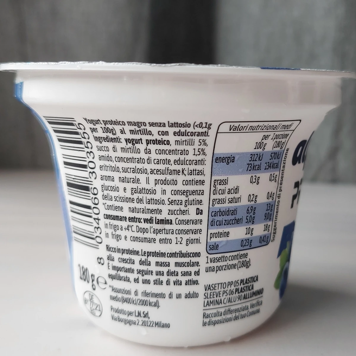 alpli-pro-18-high-protein-yogurt-proteico-ins-mirtillo-calorie