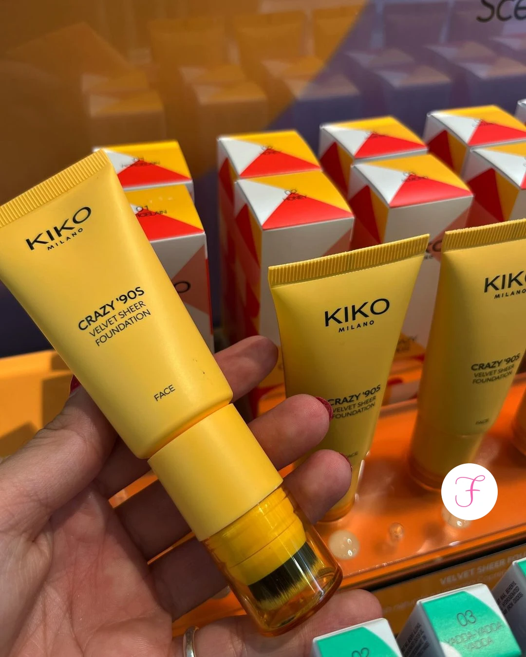 kiko-crazy-90s-velvet-sheer-foundation