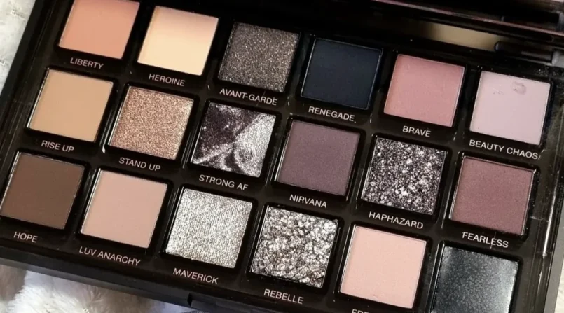 huda-beauty-pretty-grunge-palette