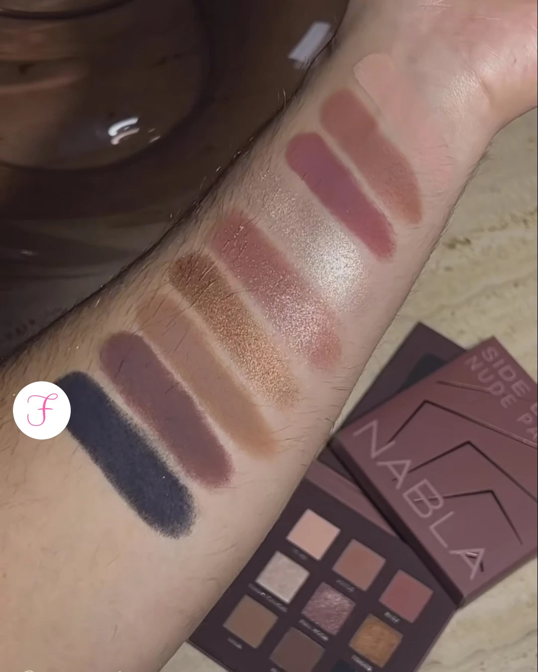 nabla-side-by-side-nude-palette-baby-swatches