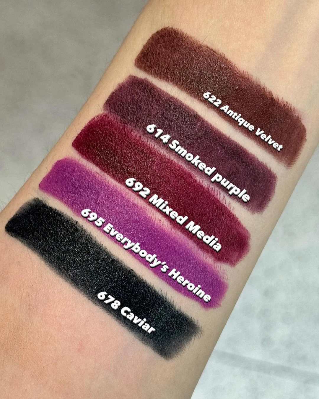 macximal-lipstick-berry-swatches